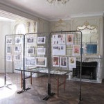 Documents, plans, photographies, attendent les visiteurs, ainsi qu'un diaporama sur l'évolution des travaux de restauration